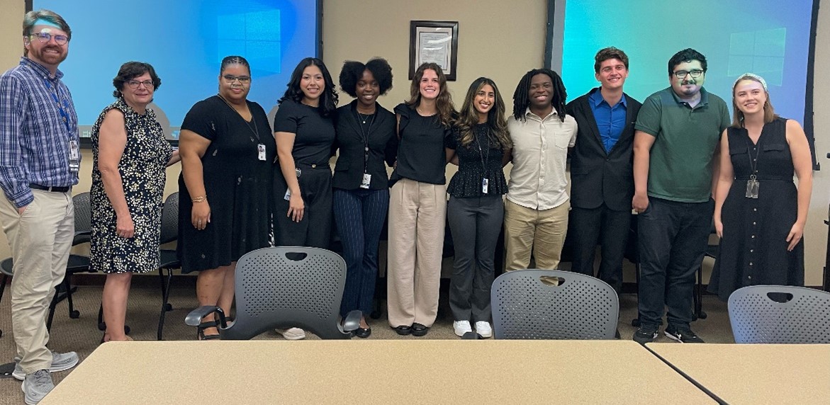 VACA students with research mentors and staff